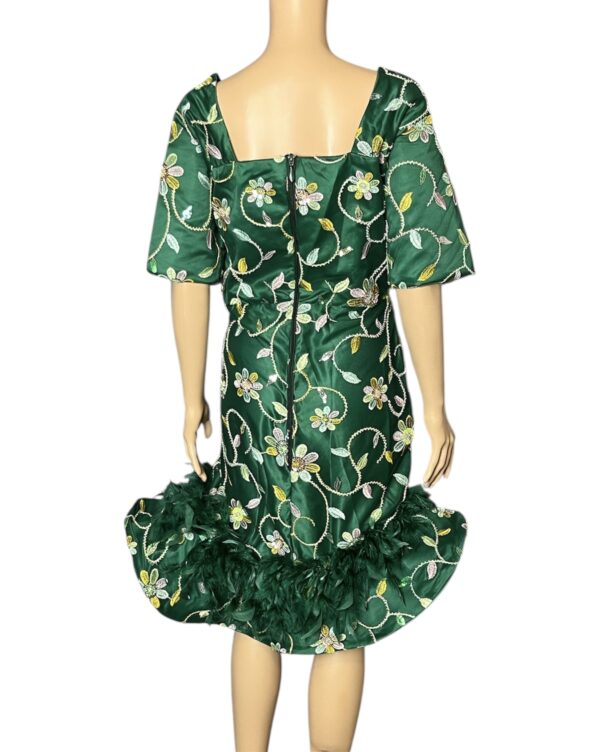 Green Floral Elegance - Image 2